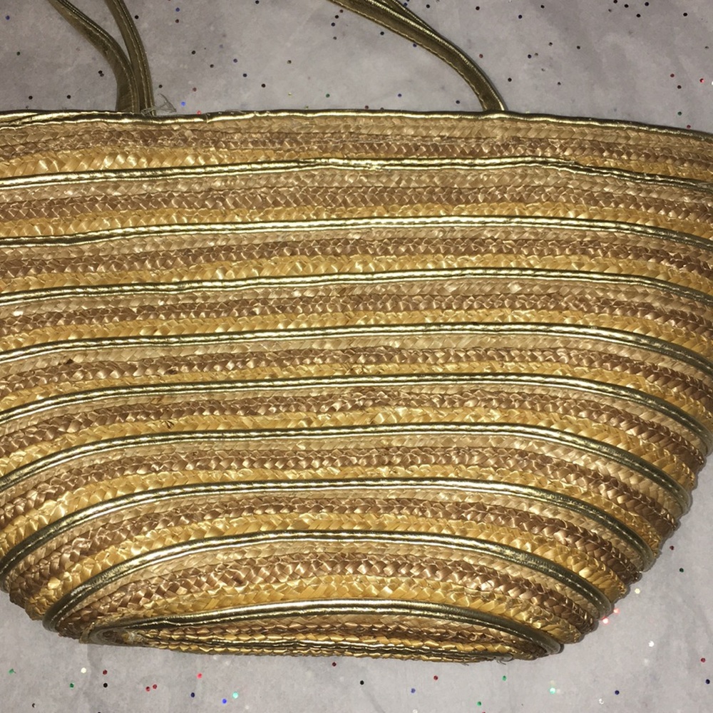 Women’s Gold Straw Shoulder Bag
